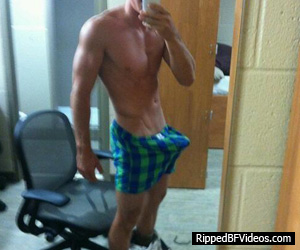 ripped hunk show off his hot body